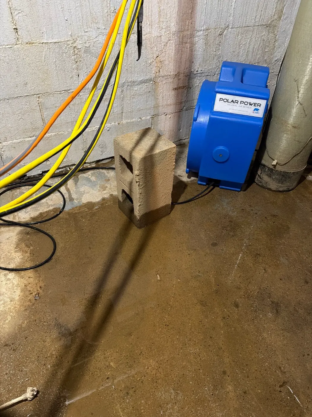 Basement water extraction in Hadley Hills Indiana home